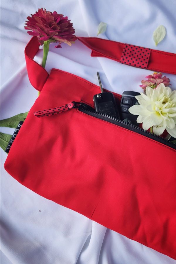 CrossiX bag denim / red dot