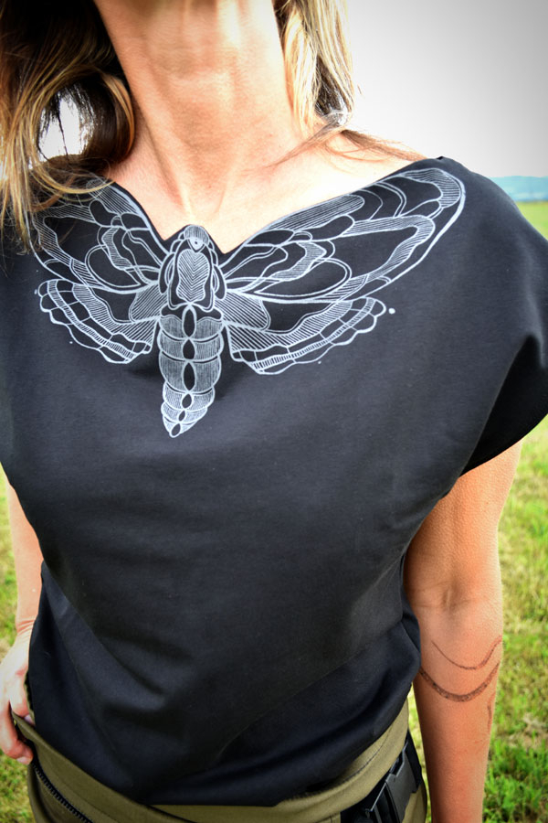 MothiX top black
