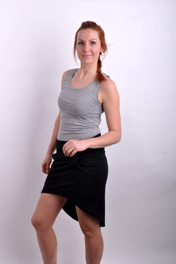 Rounded skirtiX black