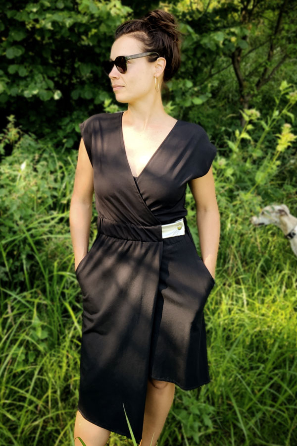 TwistiX dress / výběr ze tří barev