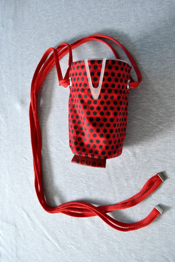 NickNack bagiX red/black dot
